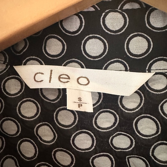 Cleo size small blouse - Picture 2 of 2
